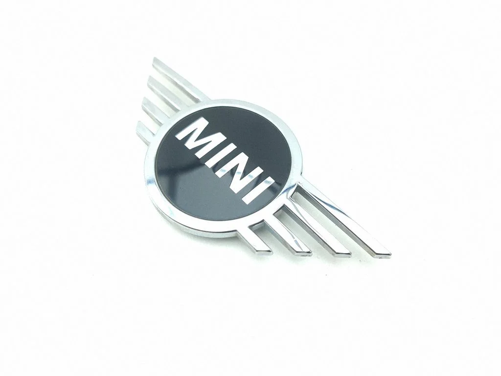 Manufacturer badge logo/emblem