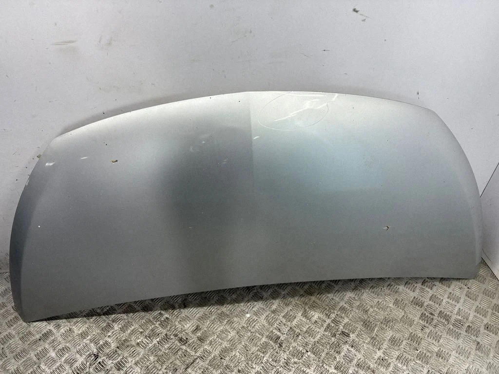 Engine bonnet/hood