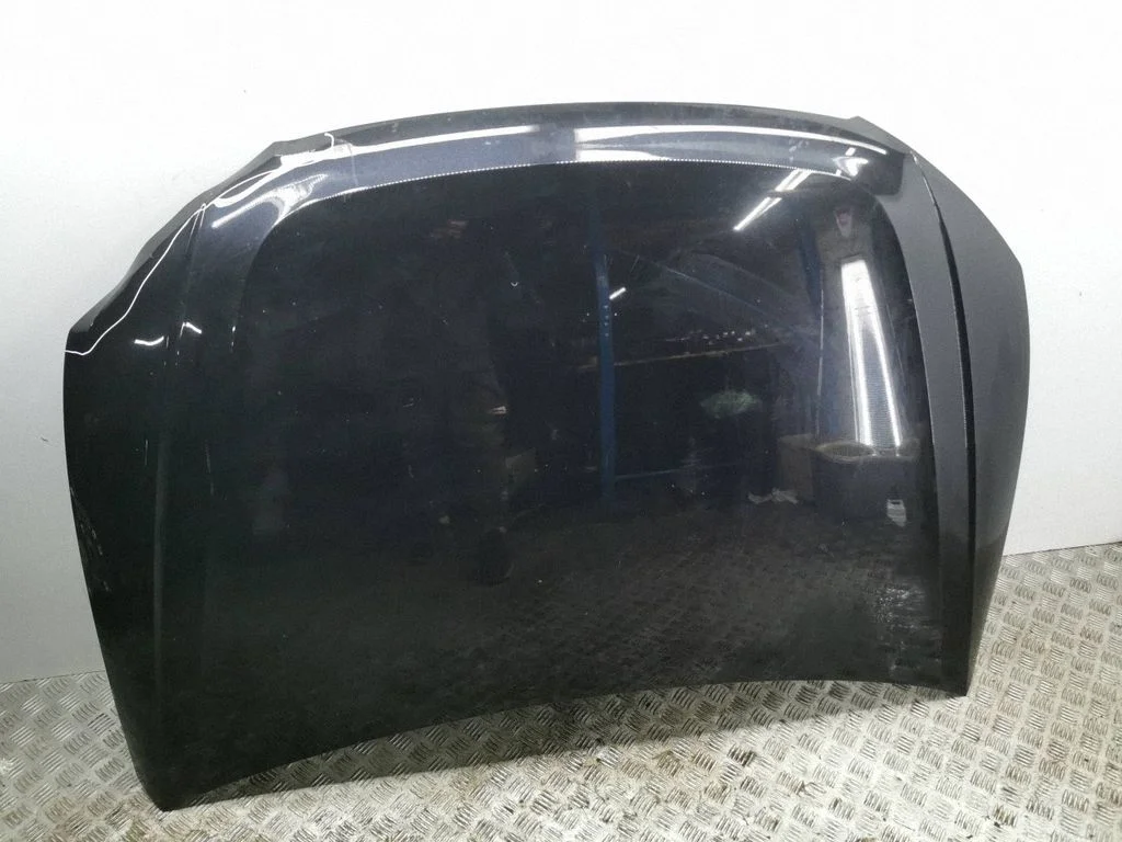 Engine bonnet/hood