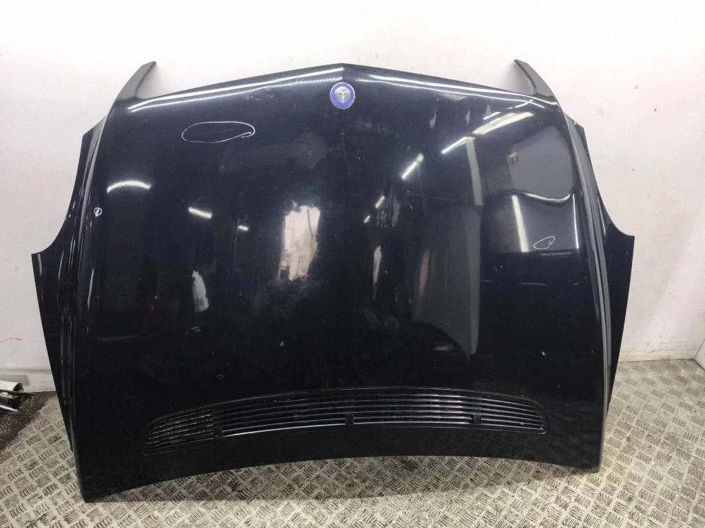Engine bonnet/hood