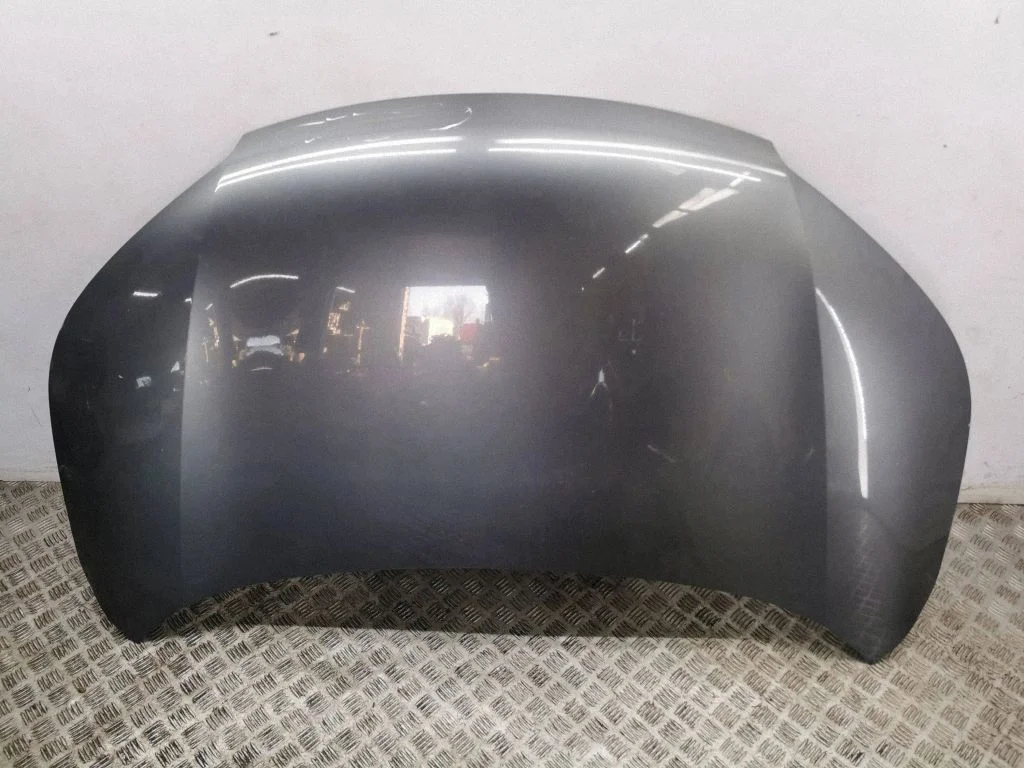 Engine bonnet/hood