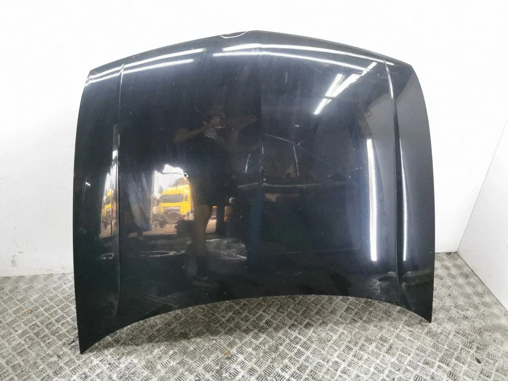 Engine bonnet/hood