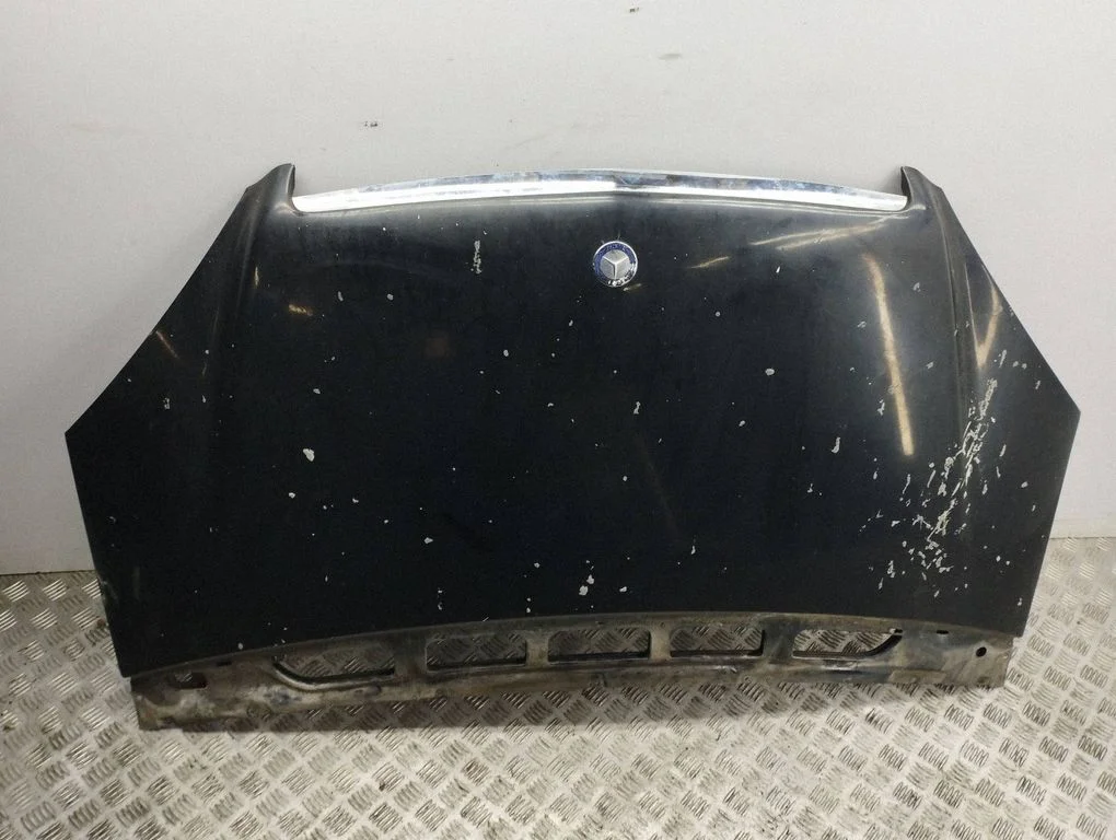 Engine bonnet/hood