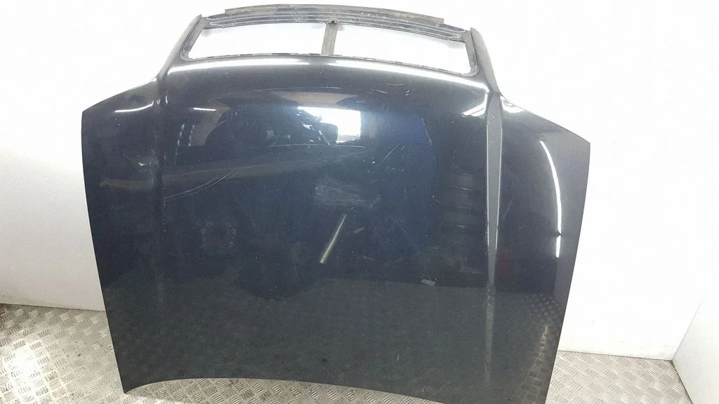 Motora pārsegs