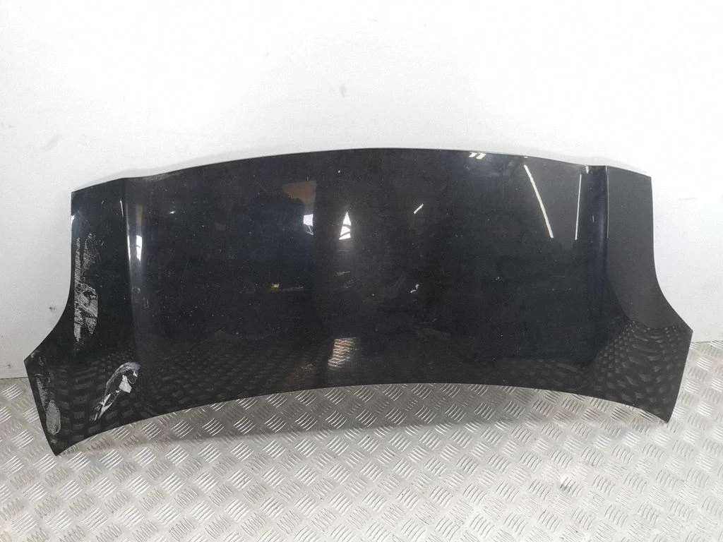 Engine bonnet/hood