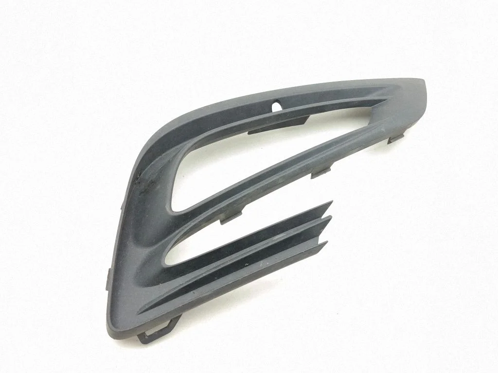 Front fog light trim/grill – Opel Mokka X (2016-2019)