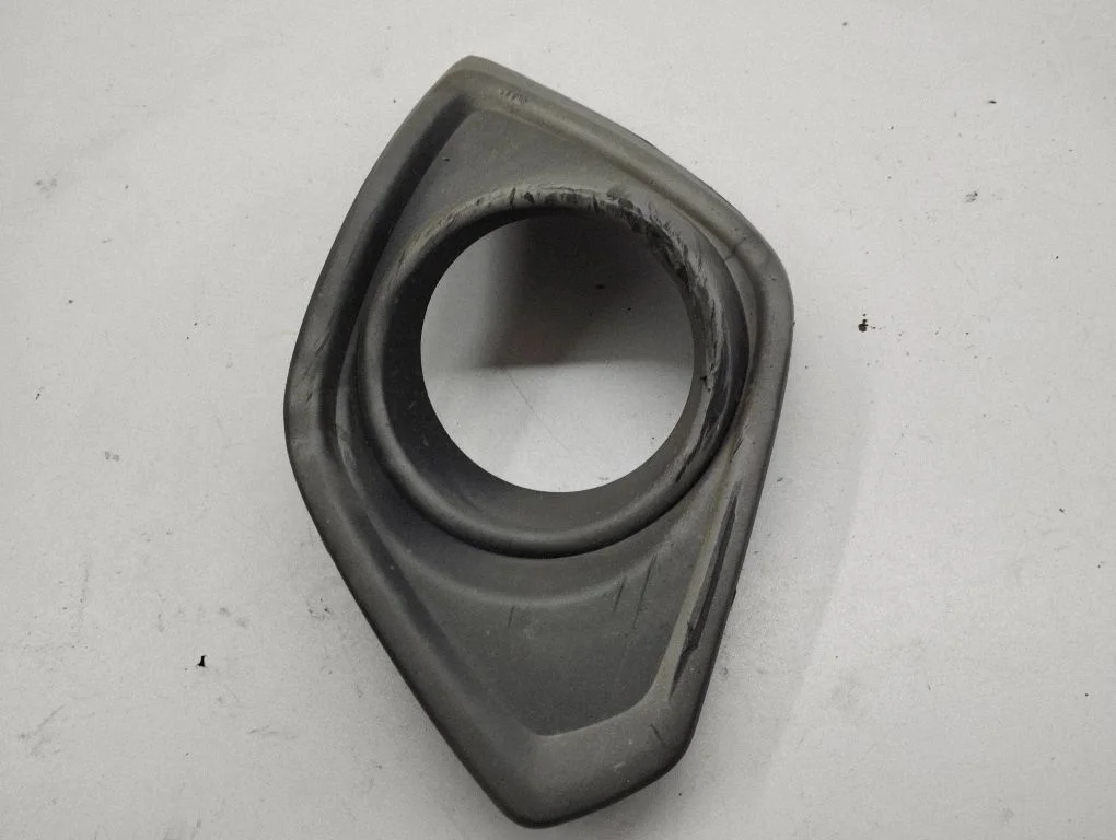 Front fog light trim/grill 25953659
