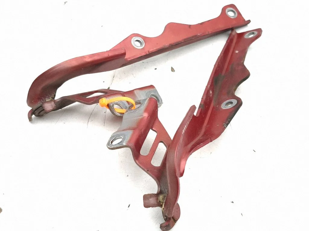 Mootorikapoti hinged KB7W