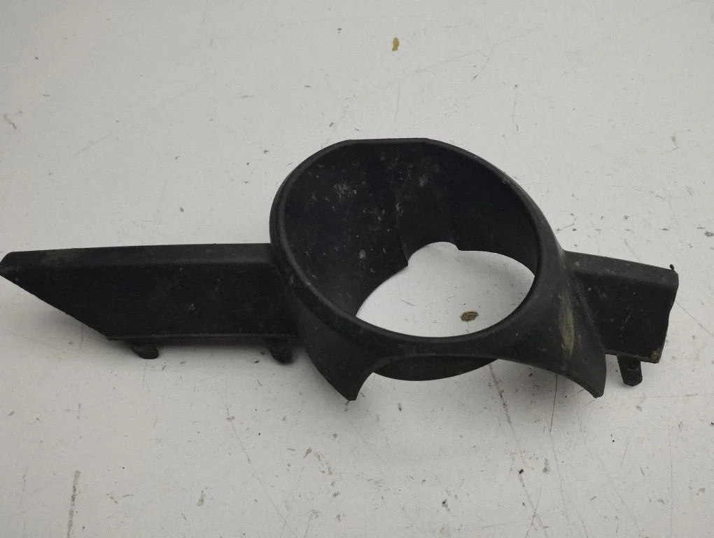 Front fog light trim/grill 65620K