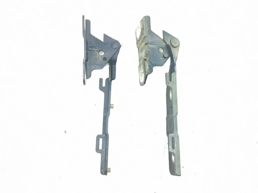 Engine bonnet/hood hinges 9688215380