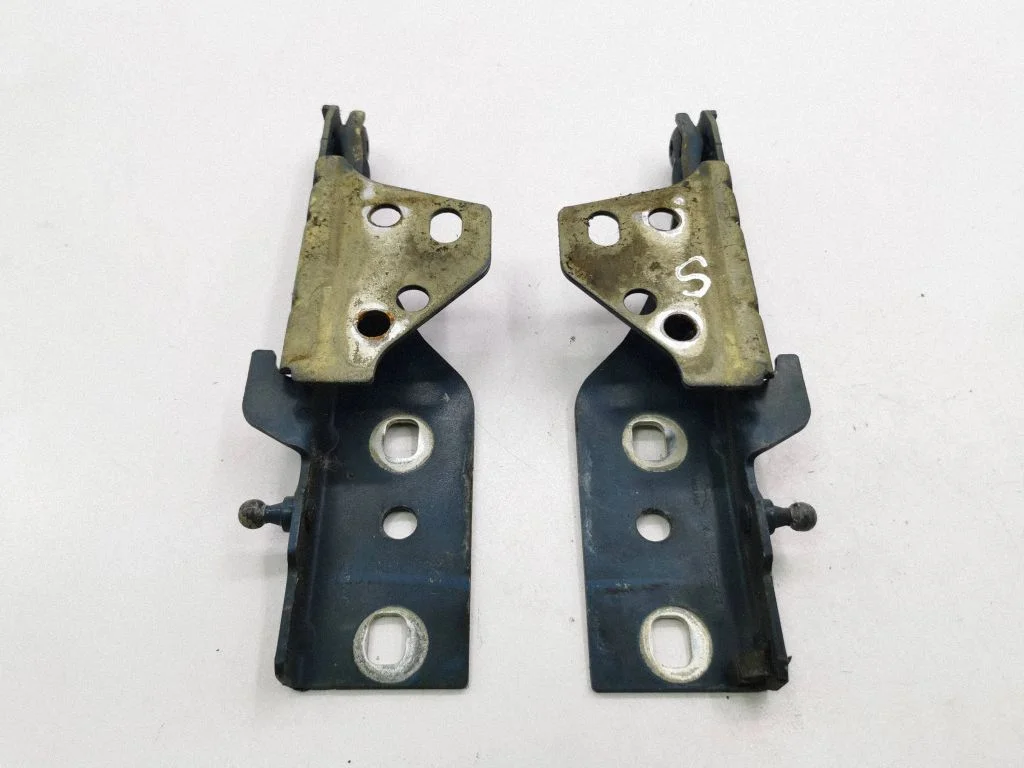 Zawiasy maski 1X4316800AB