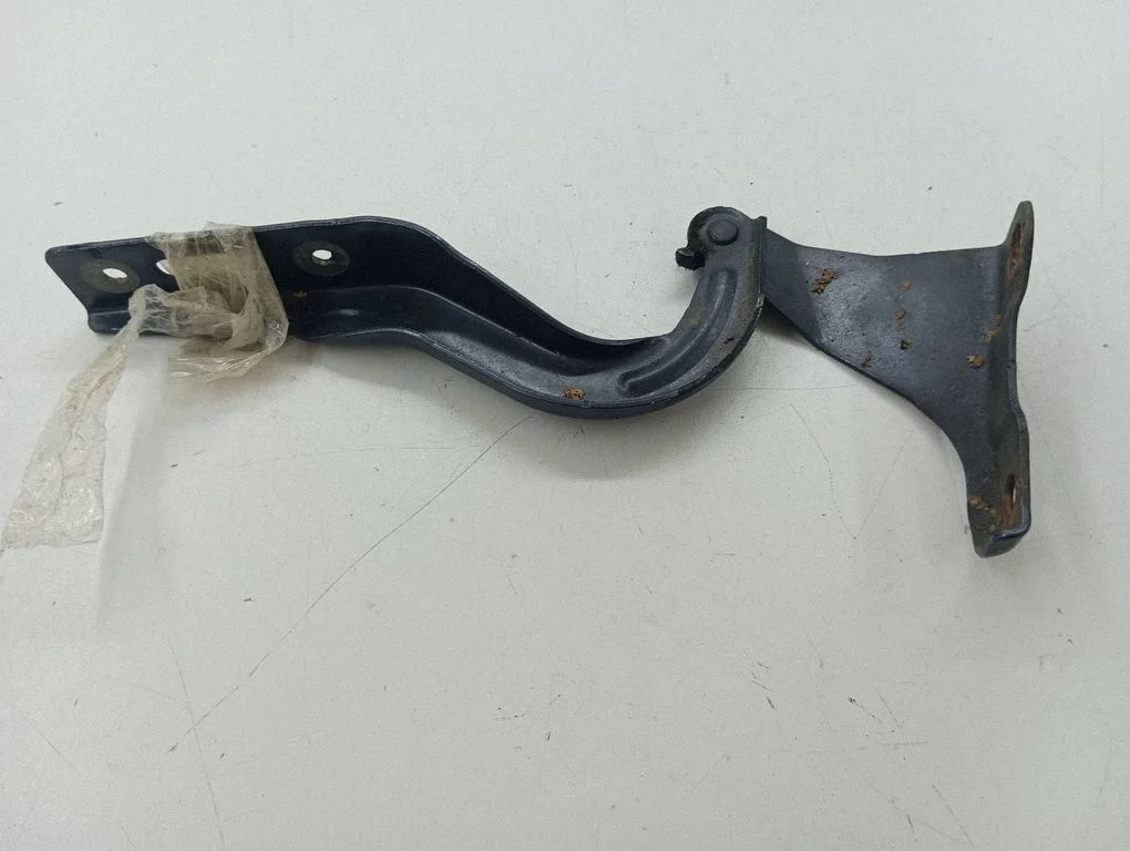Engine bonnet/hood hinges – right