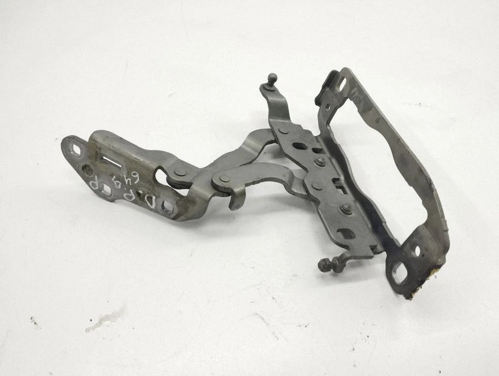 Engine bonnet/hood hinges – right