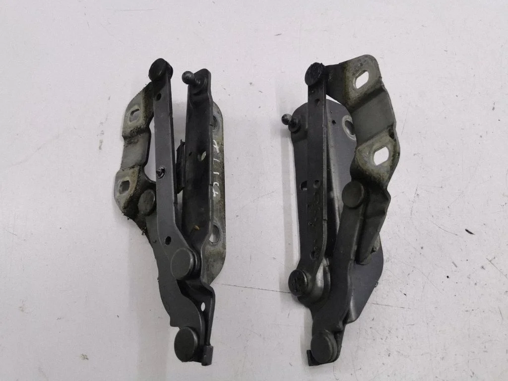 Mootorikapoti hinged 6H5216800AC