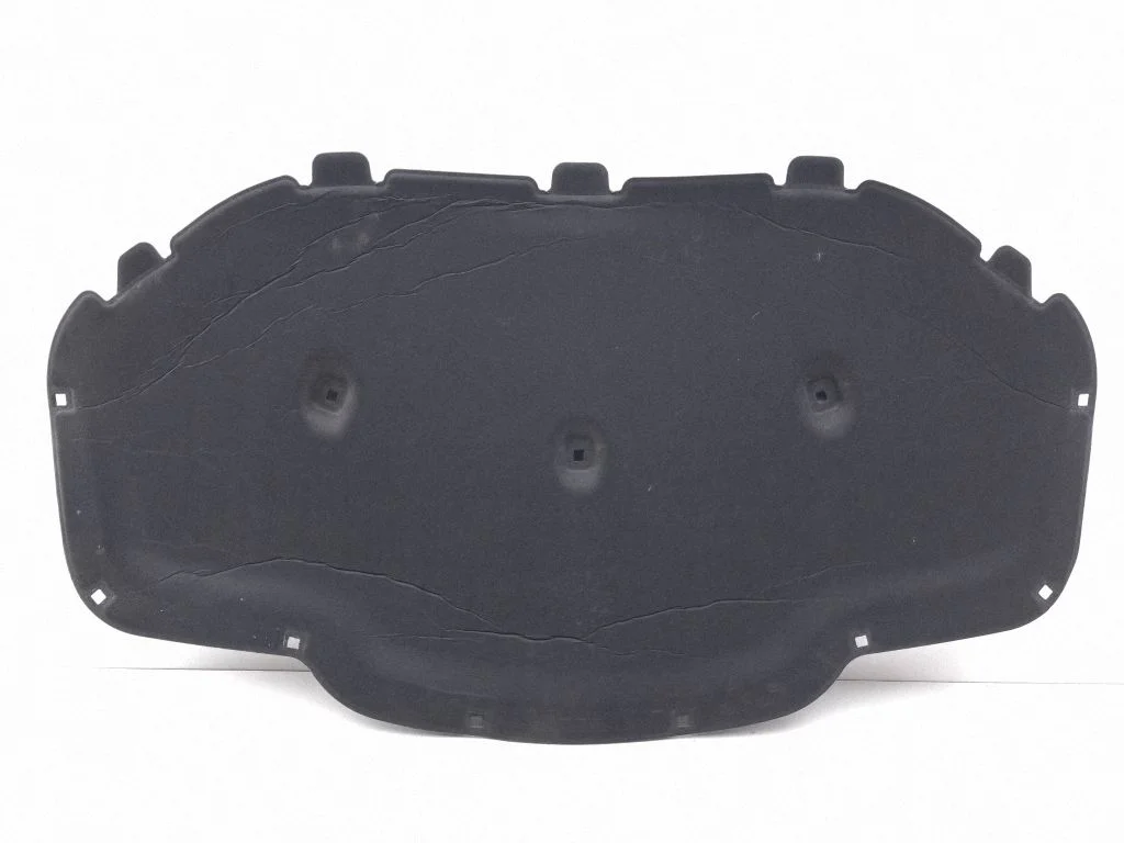 Engine bonnet/hood sound/heat insulation