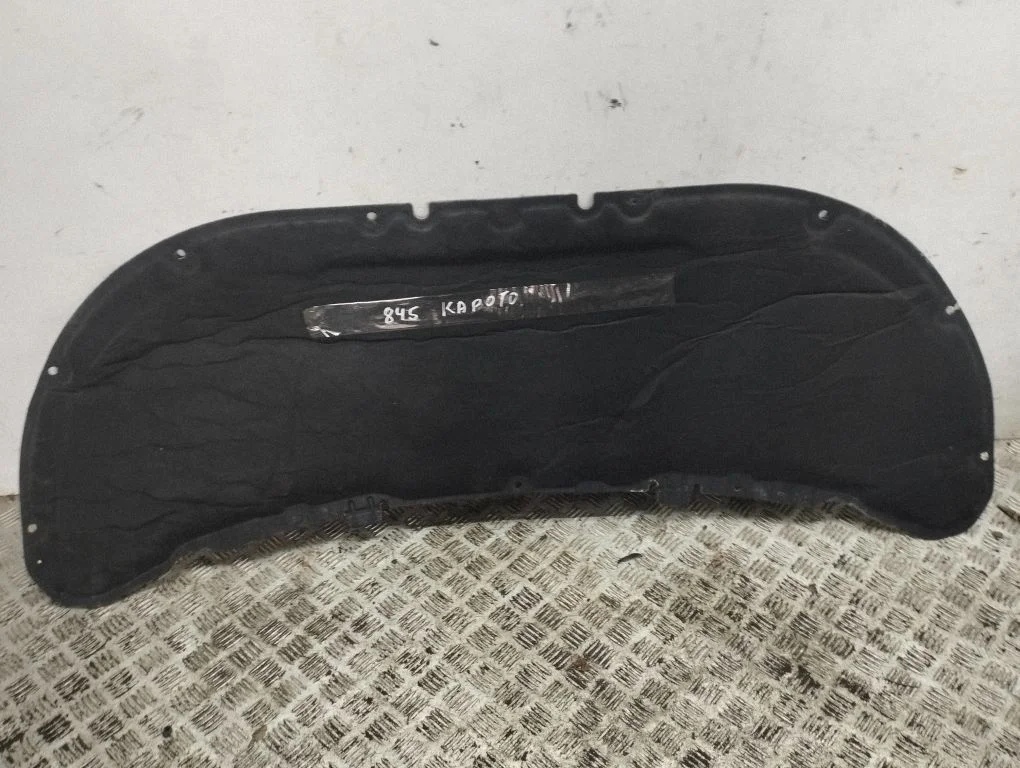 Mootorikapoti heli-/soojusisolatsioon – Nissan Qashqai J12 (2021-)