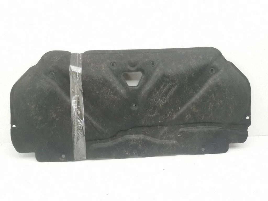 Engine bonnet/hood sound/heat insulation