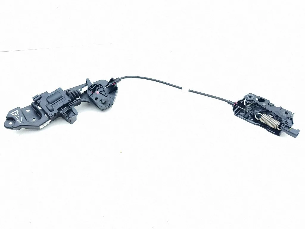 Engine bonnet/hood lock/catch LJ8A16D669