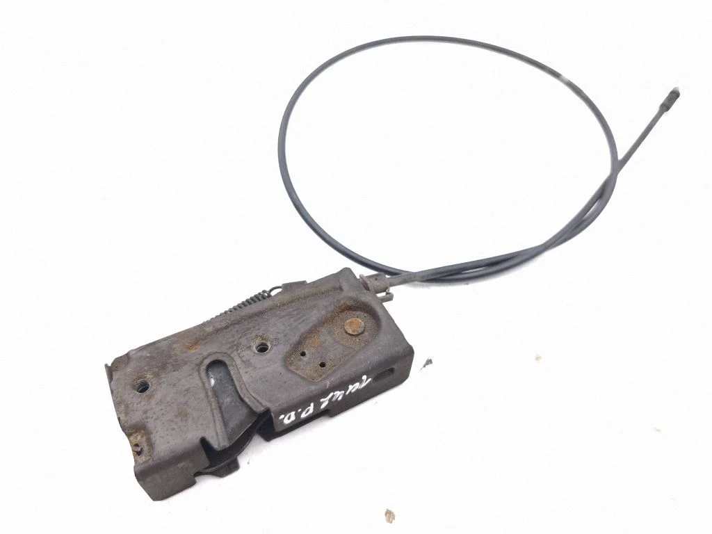 Engine bonnet/hood lock/catch 31352886