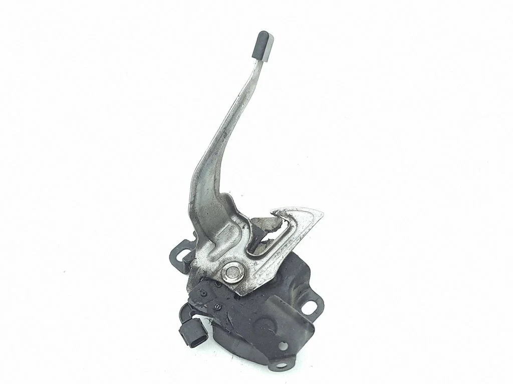 Engine bonnet/hood lock/catch