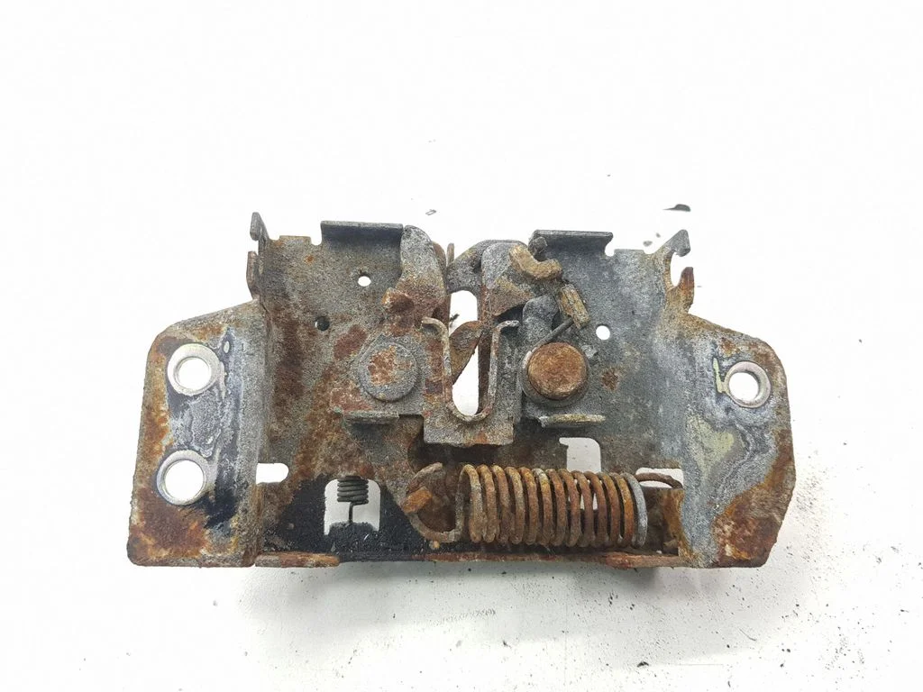Engine bonnet/hood lock/catch