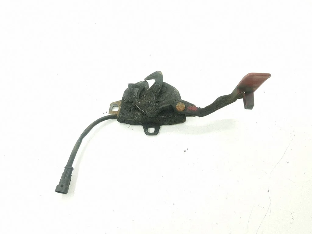 Engine bonnet/hood lock/catch A997