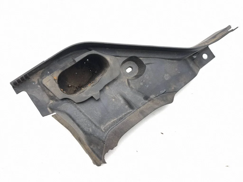 Wiper trim 8737157