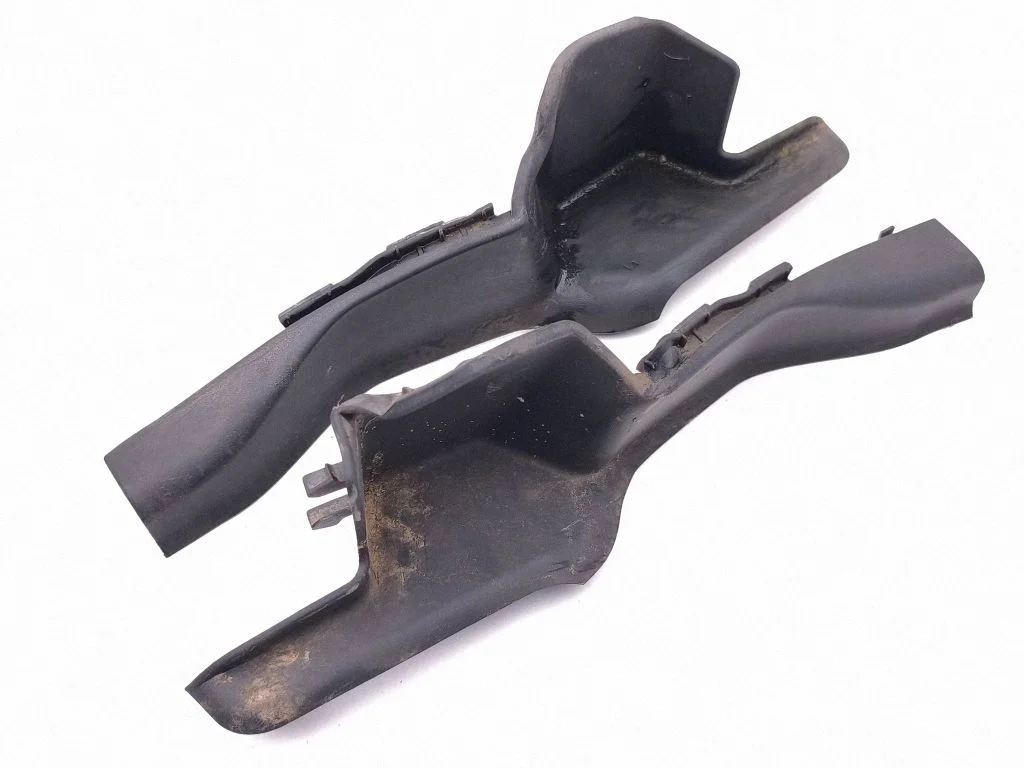Wiper trim 74211TLAA0