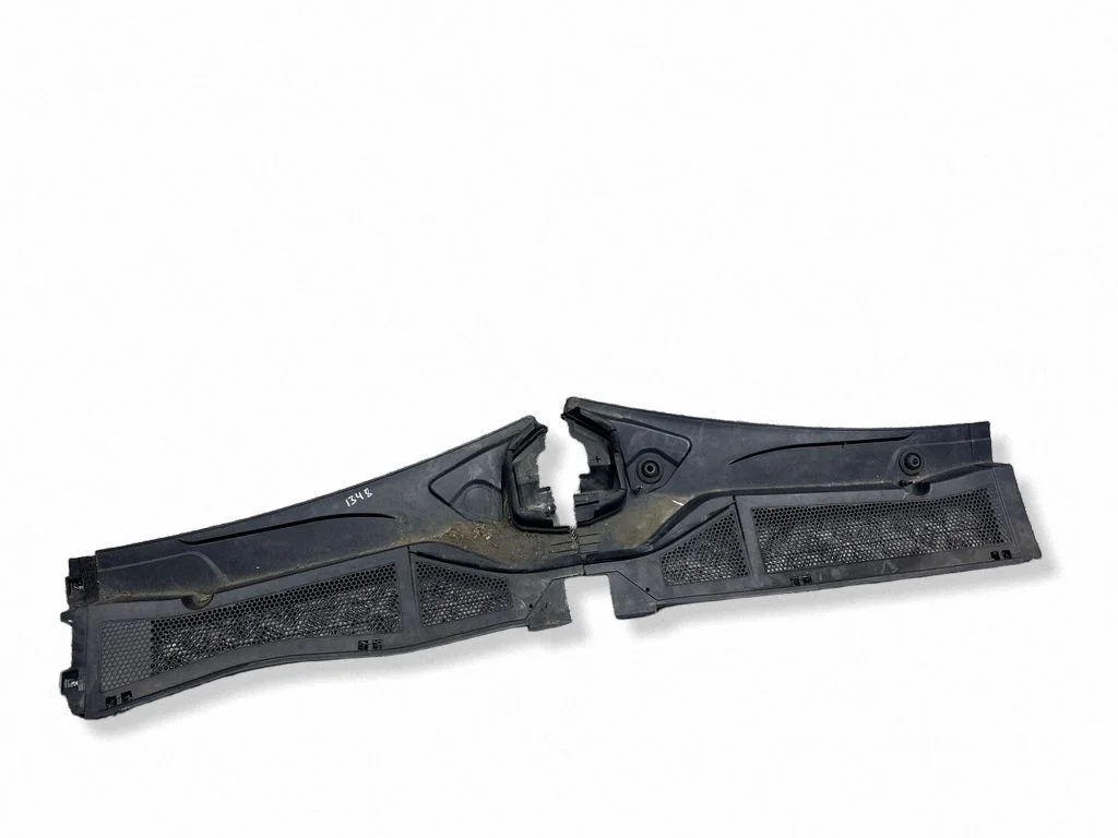 Wiper trim 9834934080
