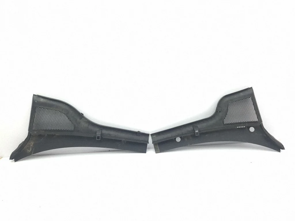 Wiper trim 5E3819415