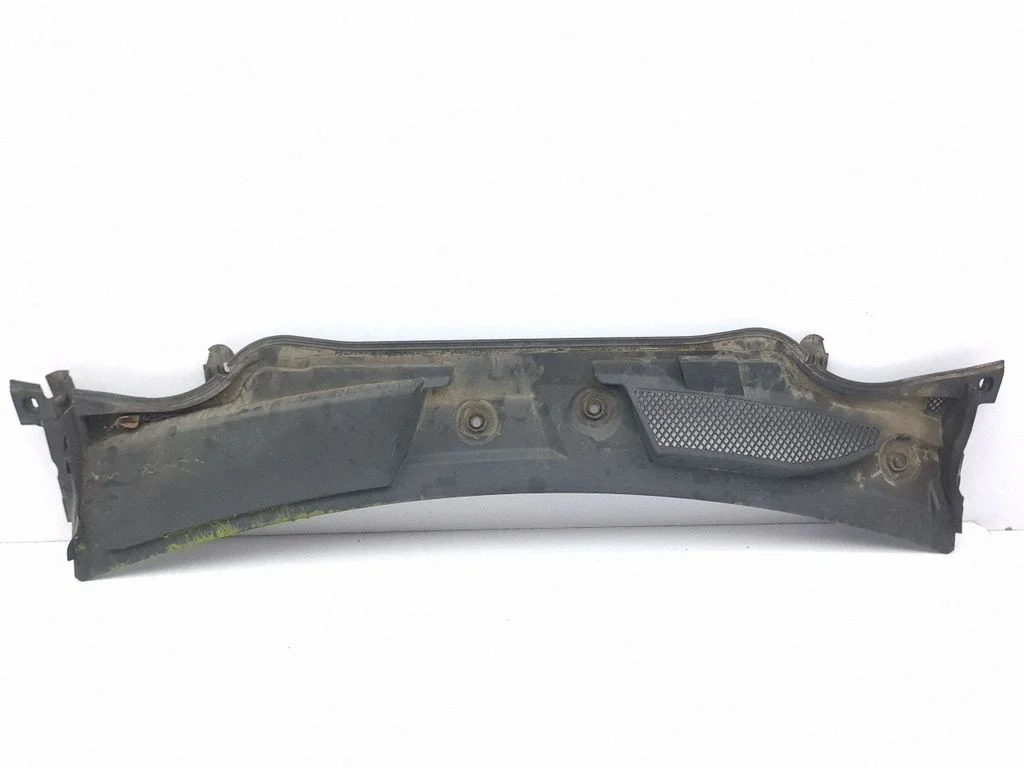 Wiper trim A1768300113