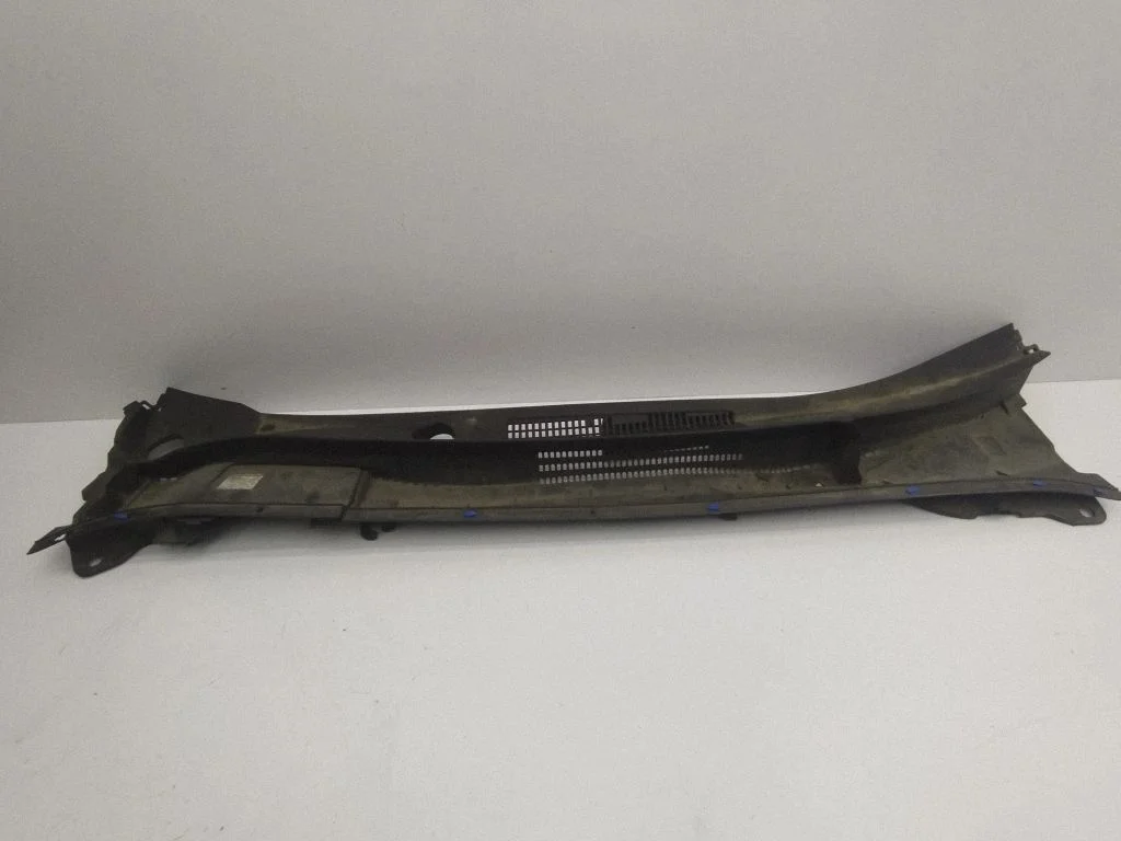 Wiper trim 5578302300