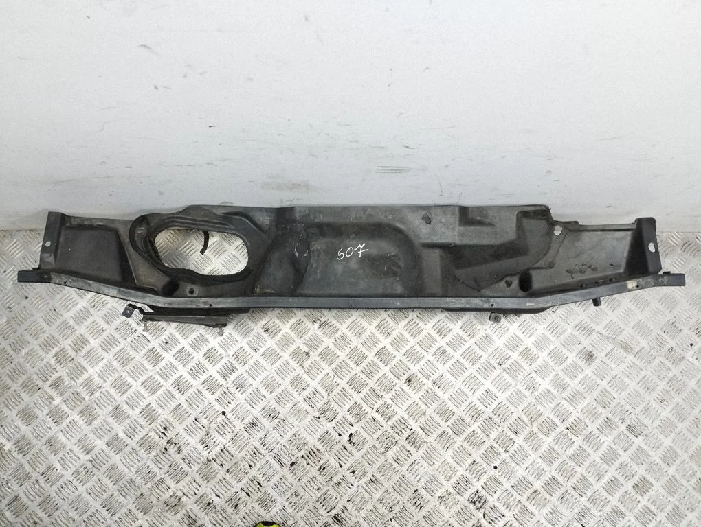 Wiper trim 67869700