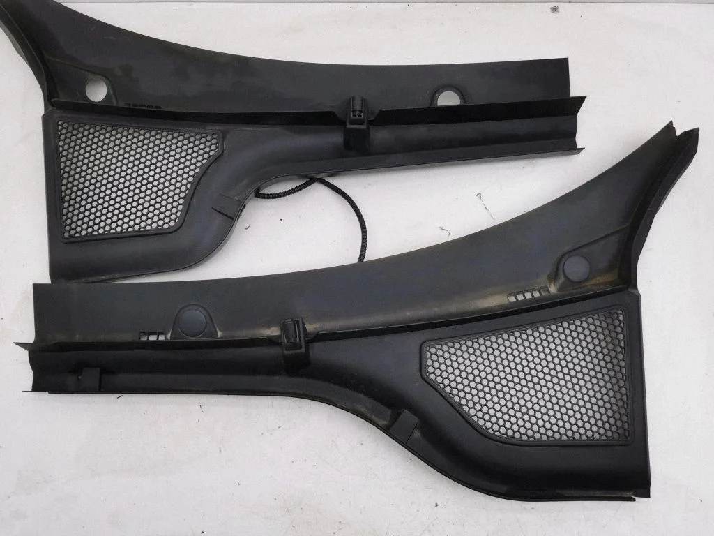 Wiper trim 5E819416