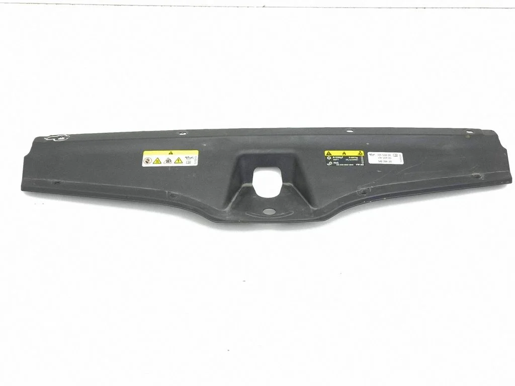 Engine bonnet/hood lock trim molding 5E3853343