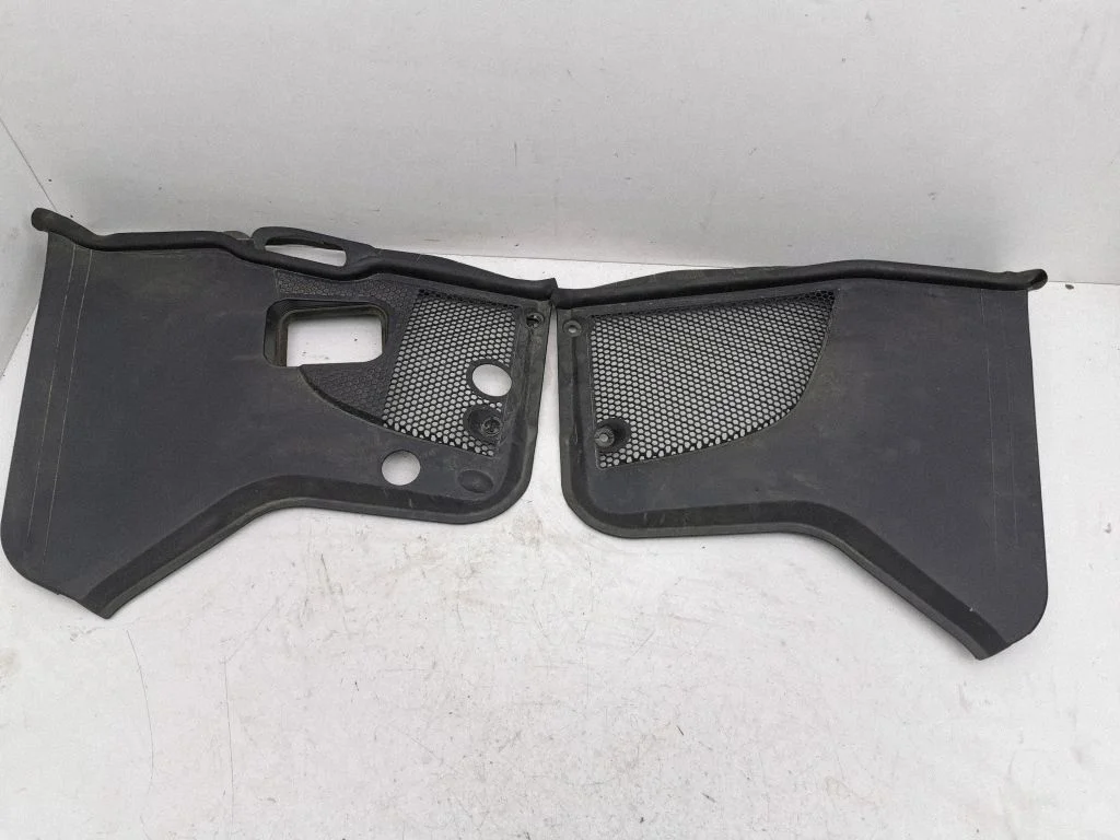 Wiper trim A2133800300
