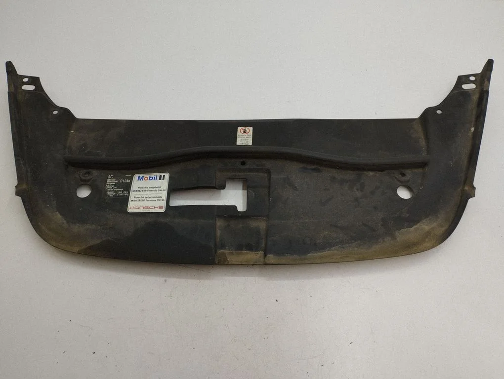 Motora pārsega slēdzenes apdare 7P5805806