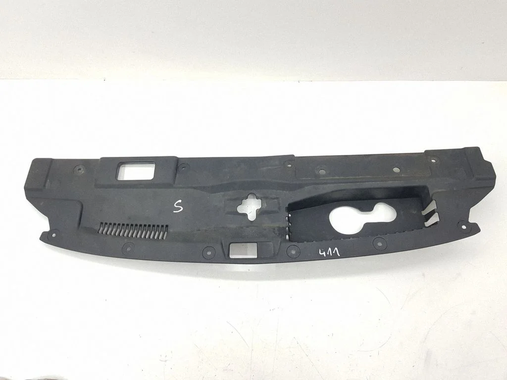 Engine bonnet/hood lock trim molding 7450A753