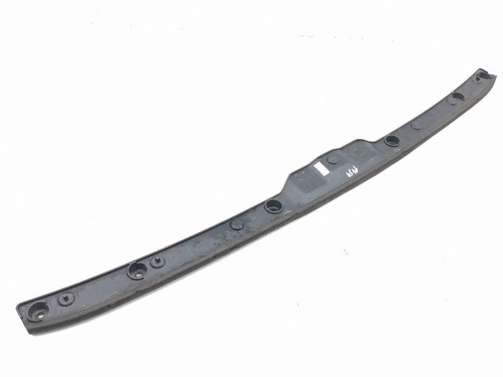 Engine compartment rubber 89A823125