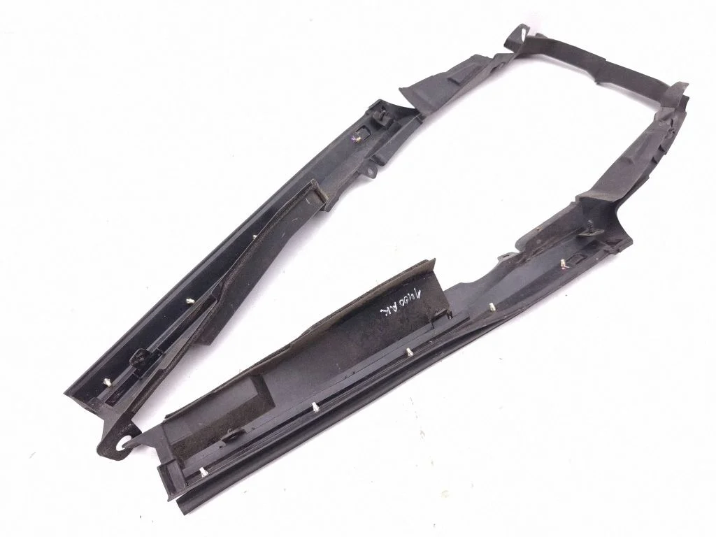 Engine compartment rubber