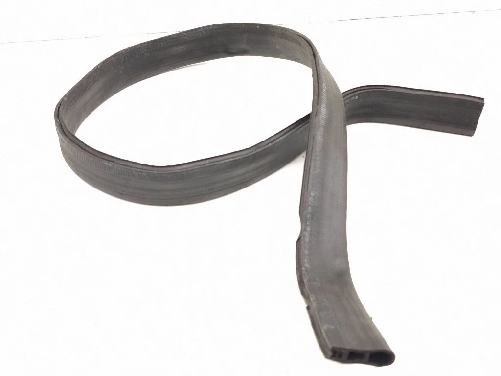 Engine compartment rubber A2126280298