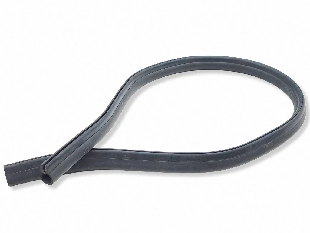Engine compartment rubber M8E216K816A