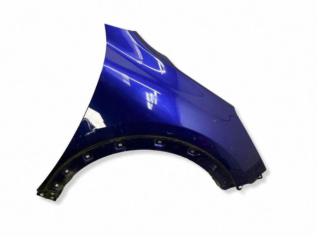 Fender – right