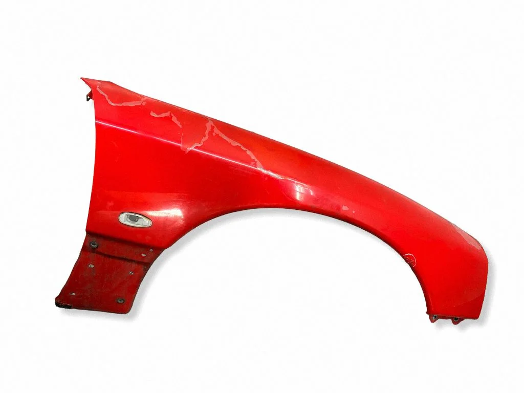 Fender – right