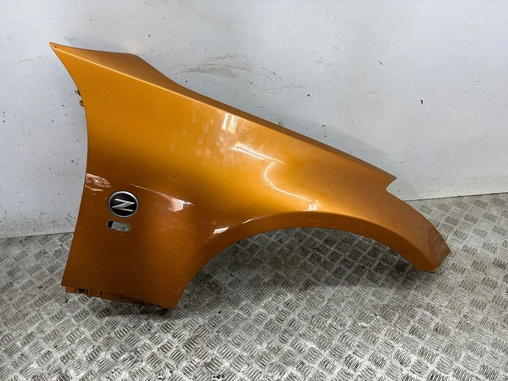 Fender – right