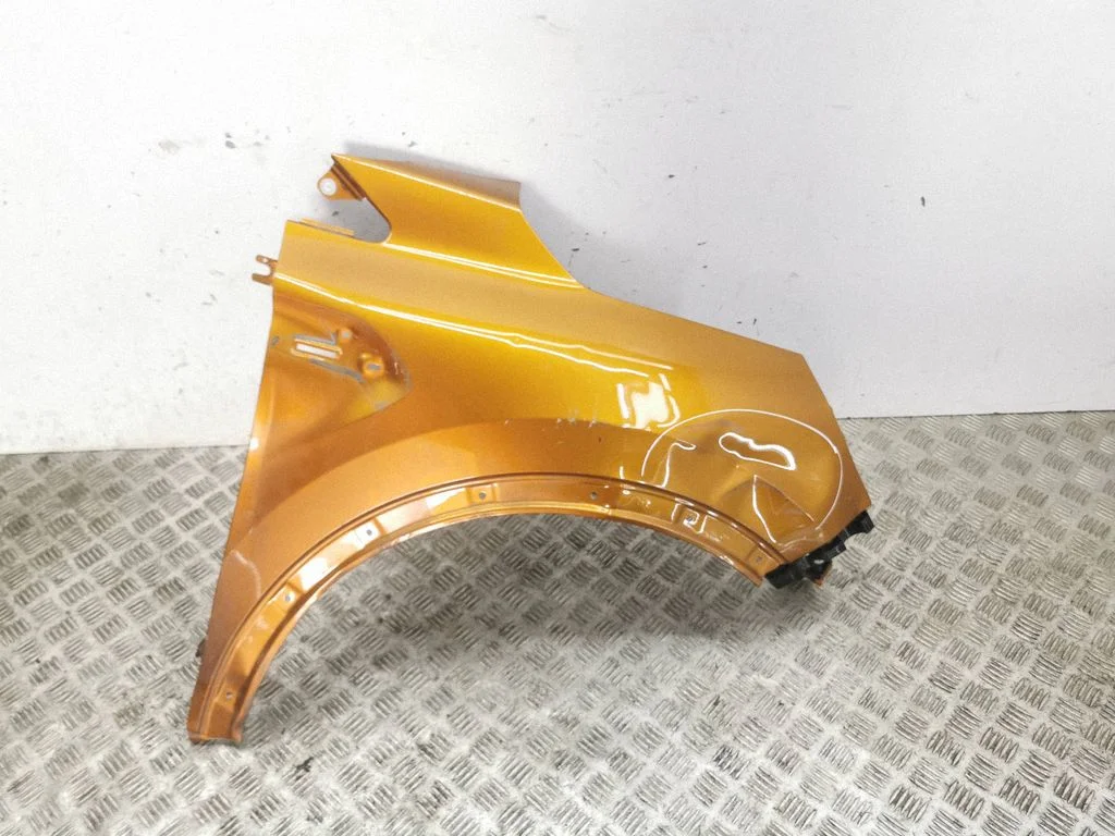 Fender – right