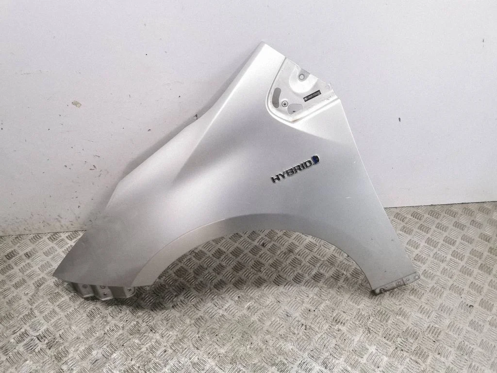 Fender – left