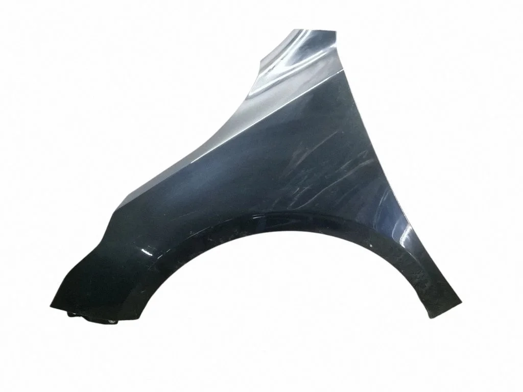 Fender – left