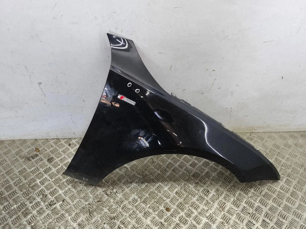 Fender – right