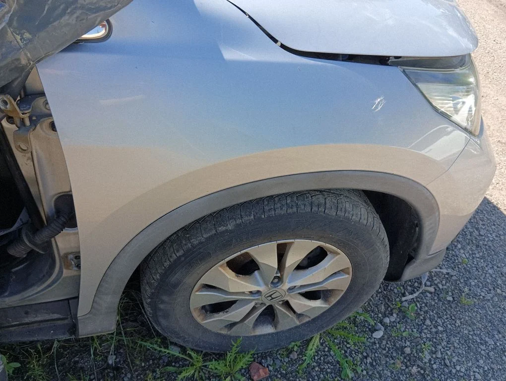 Fender – right